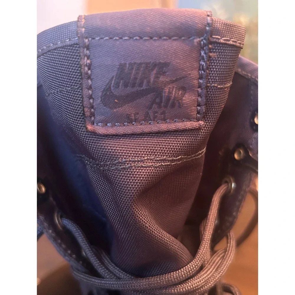 Nike Air Force 1 Hi Women's Size 7.5 Midnight Navy Suede 857872-401 No Straps‎